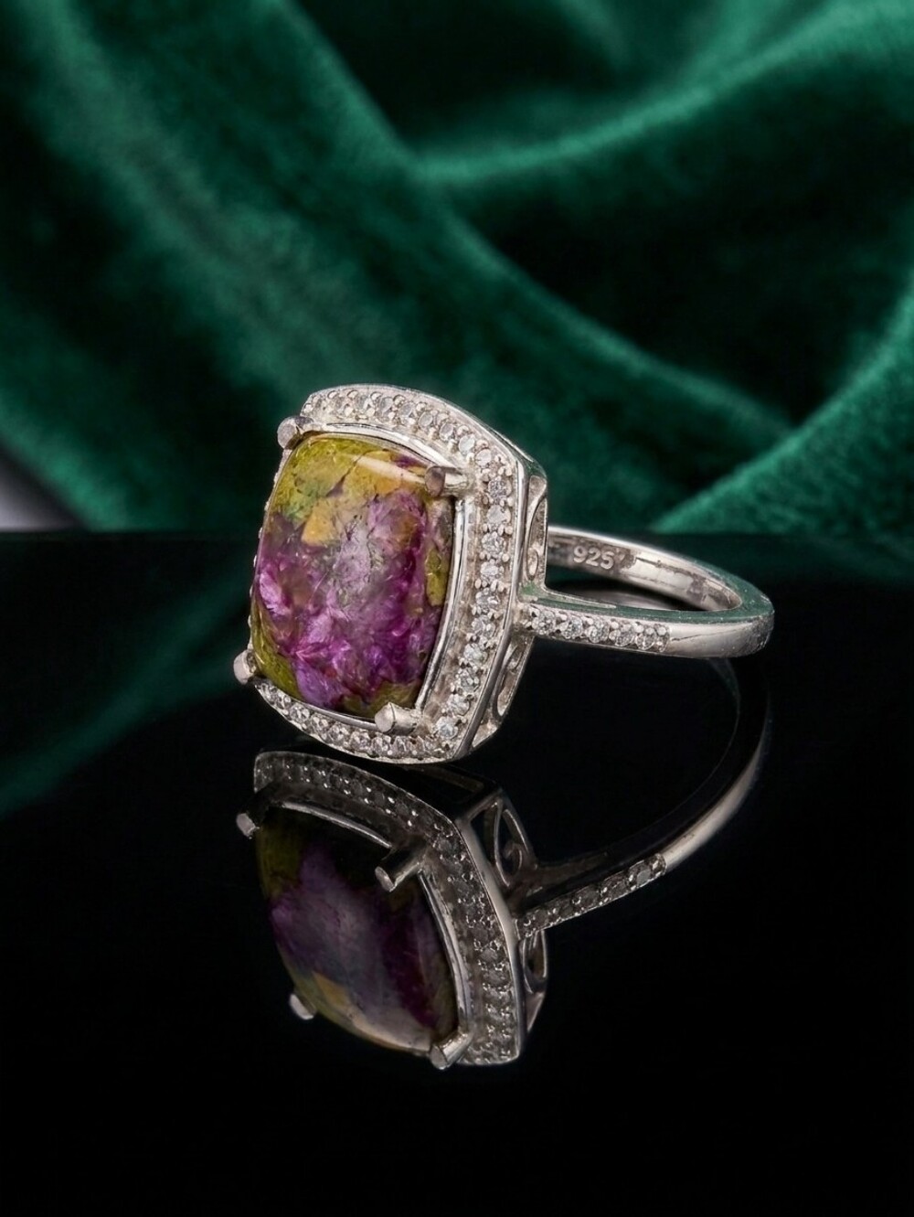Tasmanian Stichtite & Serpentine Sterling Silver Halo Ring